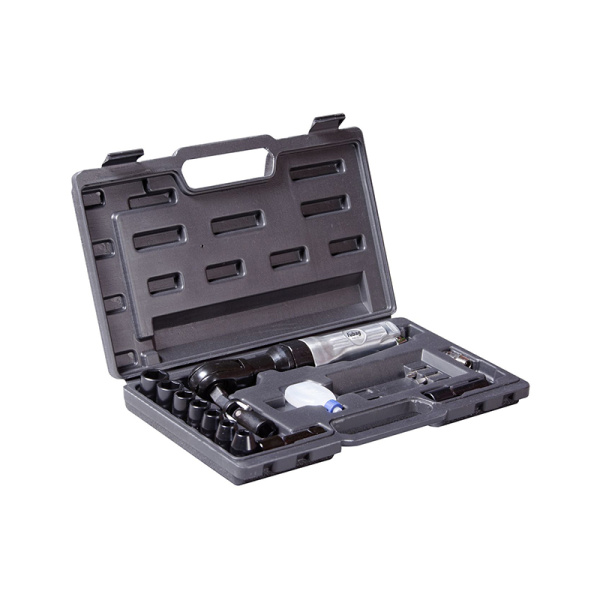 Пневмогайковерт угловой FUBAG RW61 с набором в кейсе