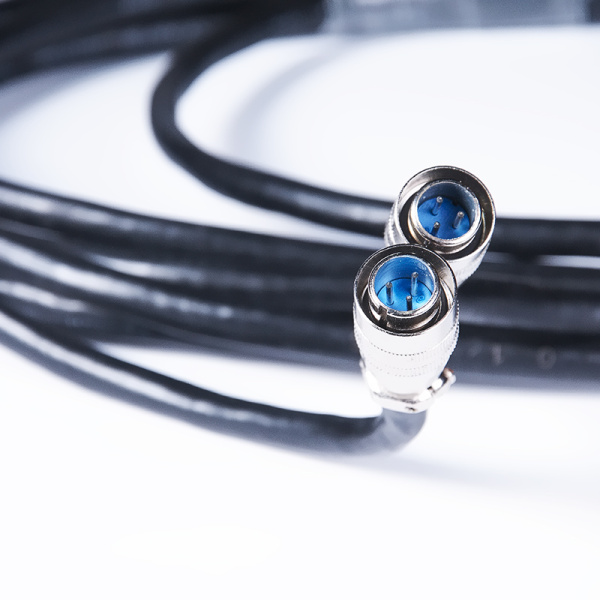 Кабель управления FUBAG с двумя разъемами 3 PIN (папа) для пульта ДУ 41113