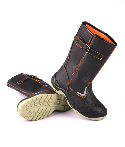 Сапоги PROFLINE ПУ-ТПУ с МП и МС