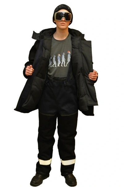 Костюм сварщика ОНИКС СОП 3 кл.защиты зимний с БР (черный)