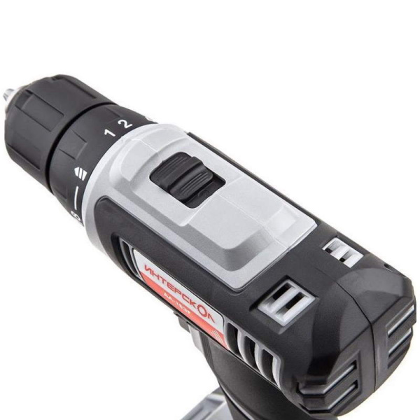 Аккумуляторная дрель-шуруповерт ИНТЕРСКОЛ ДА-18ЭР 536.0.2.02 18В 38Нм 2х1.5А/ч