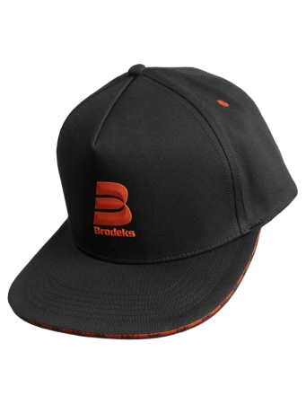 Бейсболка BRODEKS KM131 (красный/черный)