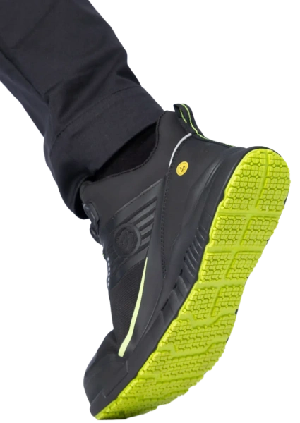 Ботинки BRODEKS ESCALADE S1P ЭВА/Нитрил c КП (черный)