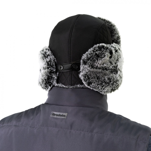 Шапка-ушанка BRODEKS EXTREME KM 109 (черный/серый мех)