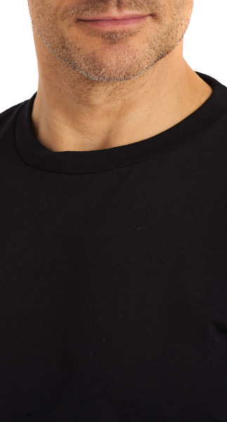 Футболка (черный)