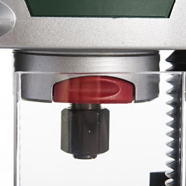 Фрезер BOSCH POF 1200 AE 0.603.26A.100 1200Вт раб.ход 55мм 28000об/мин