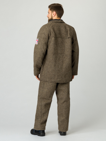 Костюм суконный с БР (коричневый)