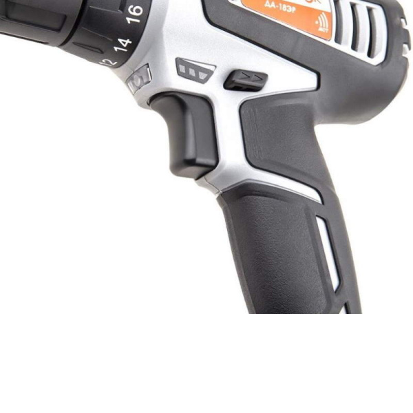 Аккумуляторная дрель-шуруповерт ИНТЕРСКОЛ ДА-18ЭР 536.0.2.02 18В 38Нм 2х1.5А/ч