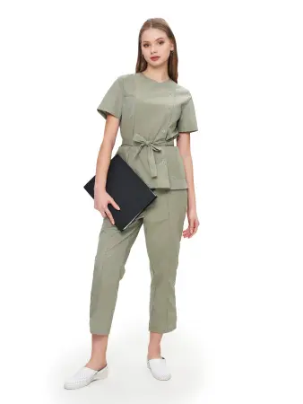 Костюм ЮМЕЛИЯ женский с БР (зеленый) женские медицинские