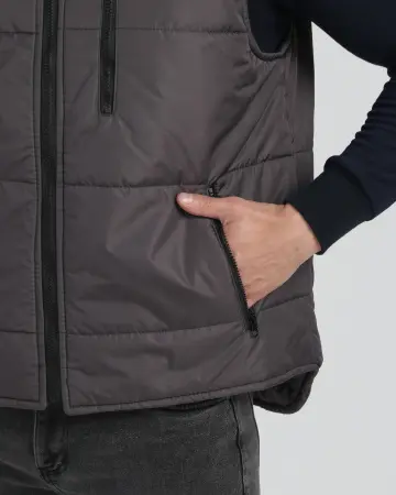 Жилет РЕСПЕКТ зимний с капюшоном (т.серый)