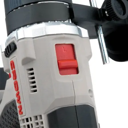 Аккумуляторный ударный шуруповерт CROWN CT21075HMX-4 BMC 20В 4Ач*2 60Нм