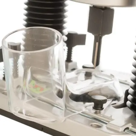 Фрезер BOSCH POF 1200 AE 0.603.26A.100 1200Вт раб.ход 55мм 28000об/мин