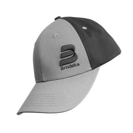 Бейсболка BRODEKS KM130 (серый/черный)