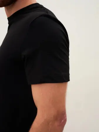 Футболка NEW (черный)