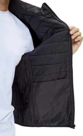 Куртка ДЕМИ стеганая зимняя (черный) Куртка ДЕМИ стеганая зимняя (черный)