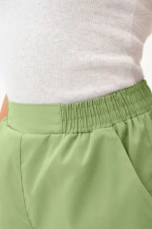 Костюм МИРАЖ женский с БР (белый/св.зеленый) женские медицинские