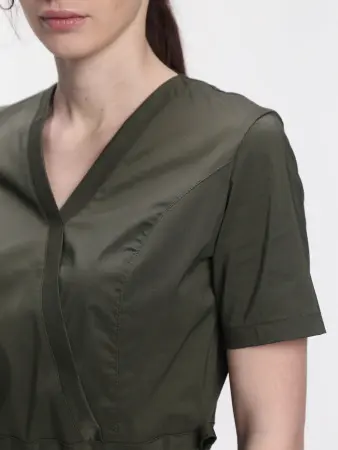 Костюм хирургический MEDLINE МОДЕРН-004 женский с БР (хаки) женские медицинские