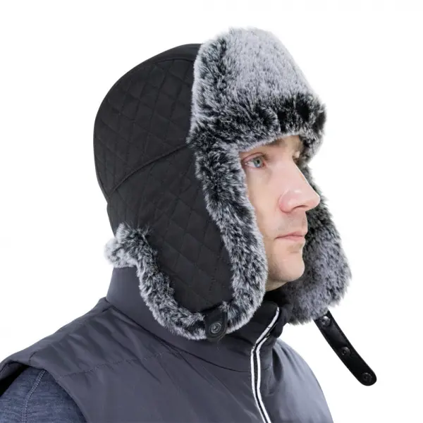 Шапка-ушанка BRODEKS EXTREME KM 109 (черный/серый мех)